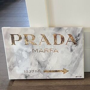 Oliver Gal Canvas Print